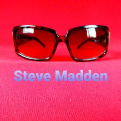 Steve Madden Sunglasses