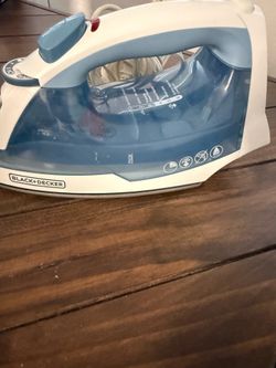 Black and Decker Iron