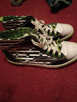 Bettlejuice shoes size 10 in men