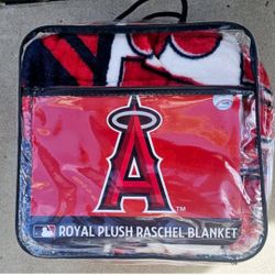 TWIN SIZE ANGELS BASEBALL BLANKET 