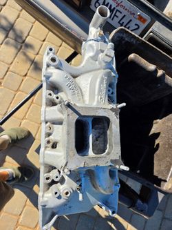 SBF Edelbrock Performer RPM Intake 289/302