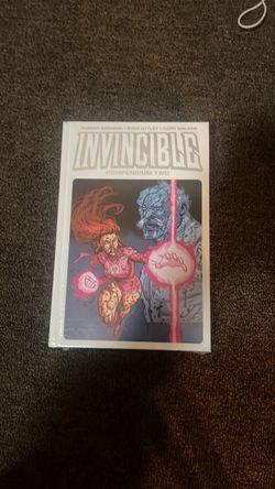 Invincible Harcover Compendium 2 Alternate Cover Print New