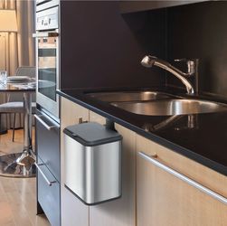 Hanging Trash Can 1.3 Gallon Kitchen Anti-Oil Garbage Bin Bathroom Dustbin w/Lid