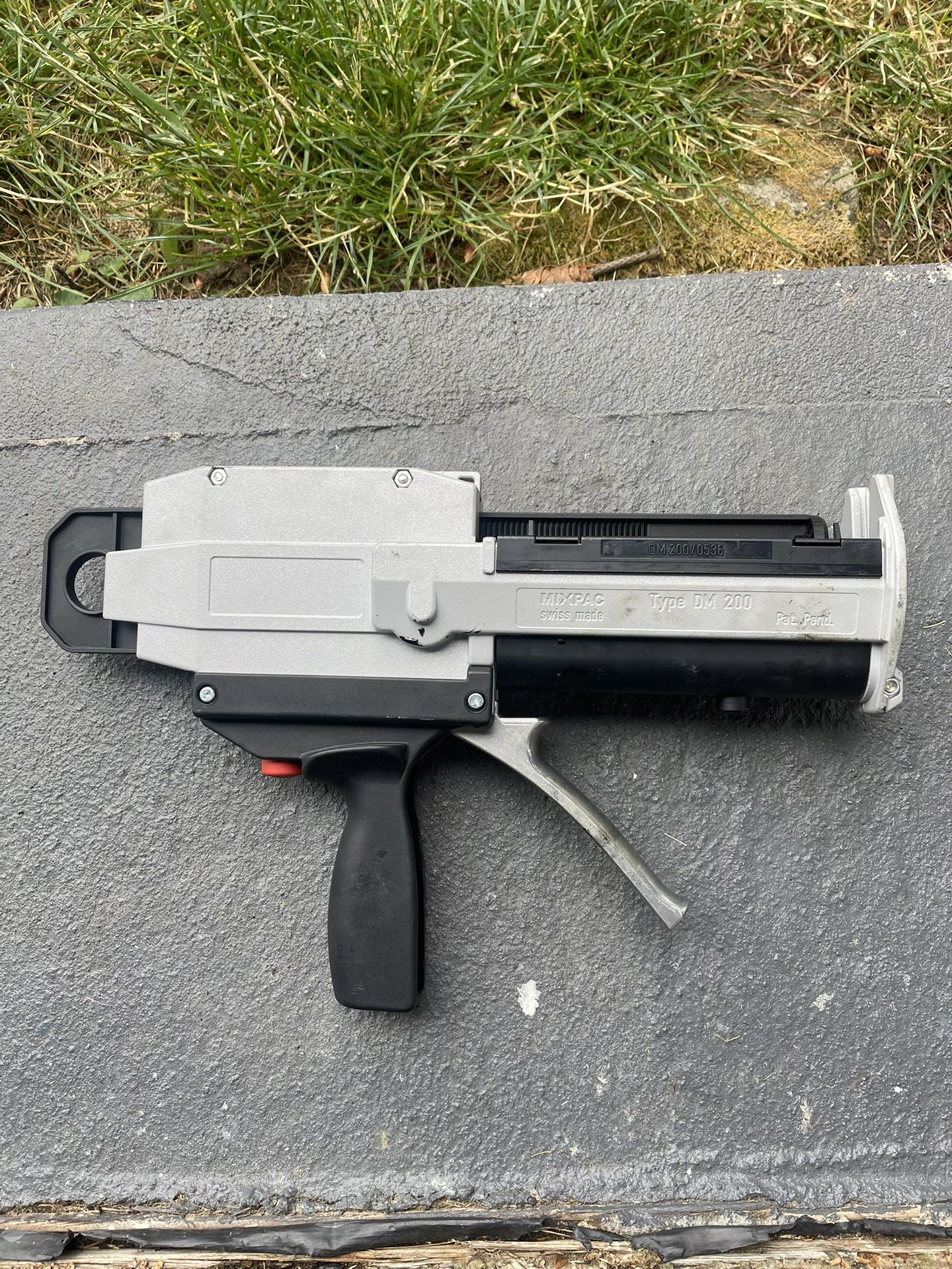 Sulzer Mixpac Dm200 Dispenser Gun