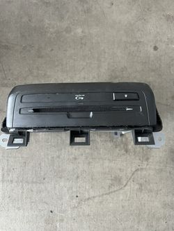 Honda Odyssey OEM Dash Mounted DVD Player Rear Entertainment 