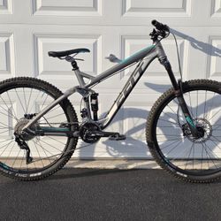 Felt Decree 30 Aluminum & Carbon Fiber