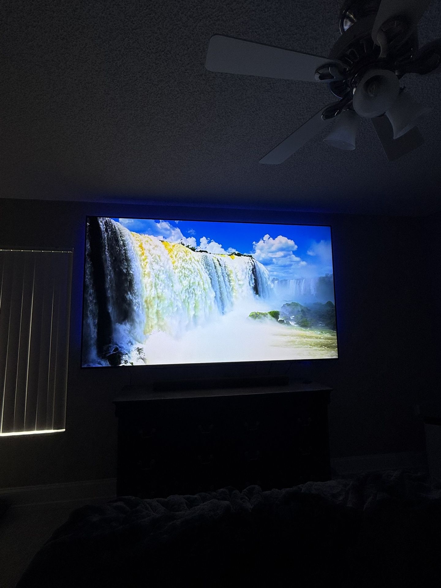 TCL 98" S CLASS 4K UHD HDR LED SMART TV WITH GOOGLE TV - 98S550G