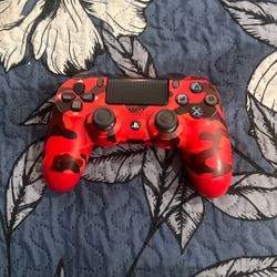 Red Camo PS4 Controller