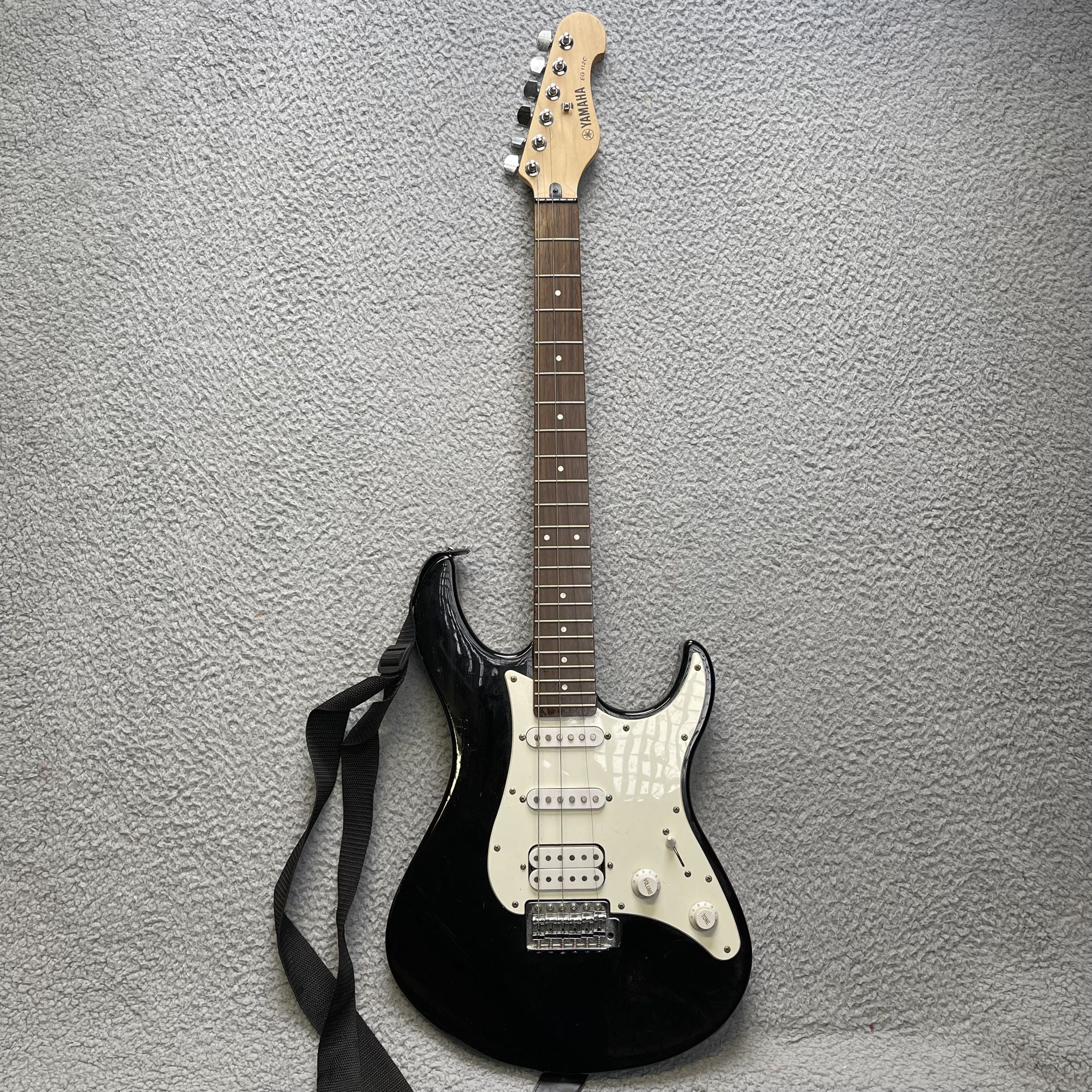 Yamaha Electric Guitar