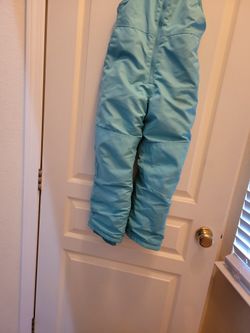 Snow Gear. Size 6x.