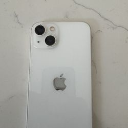 iPhone 13 And iPhone 8 SE