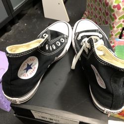 Converse Sneakers Size M 5  W 7 