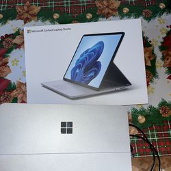 Microsoft Surface Laptop Studio i7