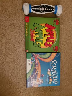 Board games excellent condition available 