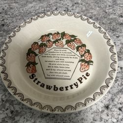 Vintage Strawberry Pie Plate