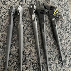 Spud Ratchet And Crescent Wrench ( 12”) Length  