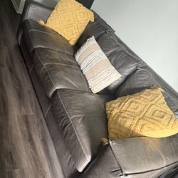 Ashley furniture 4 Piece Couch set (grey)