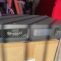 Crown DCI 2 I 300 Amplifier 