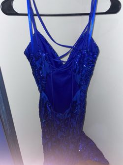 Blue dress
