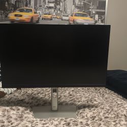 Dell 22” Monitor for Gaming or Regular Use. 1080p Full HD.