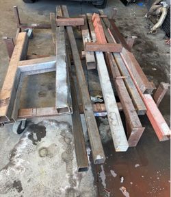 Metal Square Tubes Available