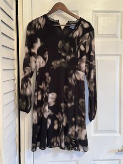Dress Simply Vera Wang Size 4