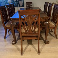 Dining Table And 8 Chairs