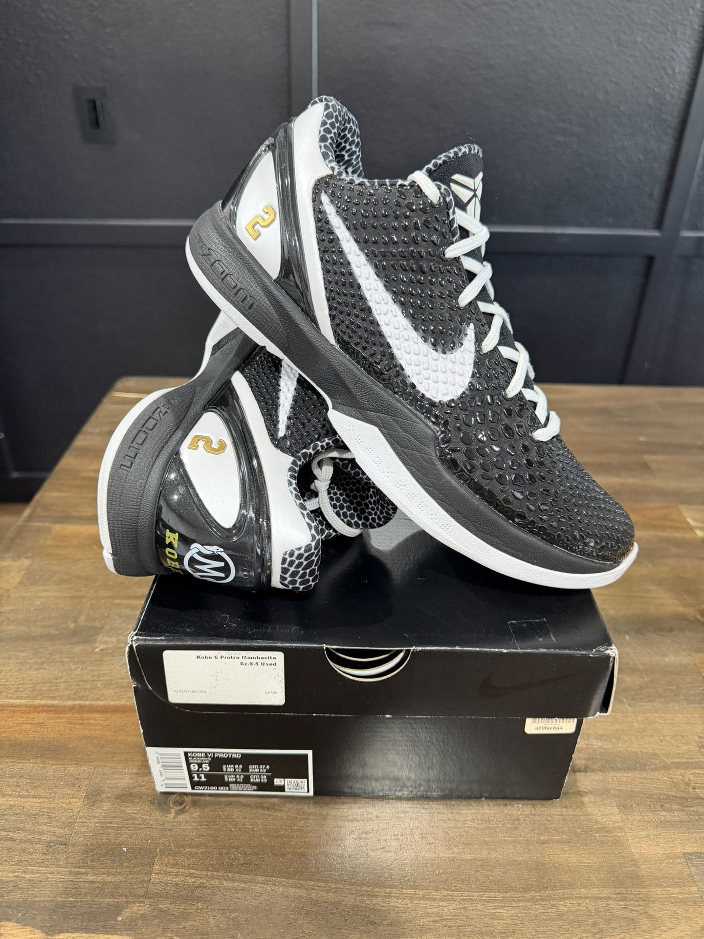 Nike Kobe Protro Mambacita Sweet 16 Size 9.5