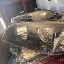 Pontiac G8 Headlight Pair