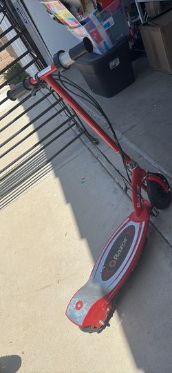 Electric scooter with charger