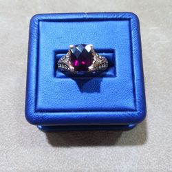 14k Gold Purple Color Ring 