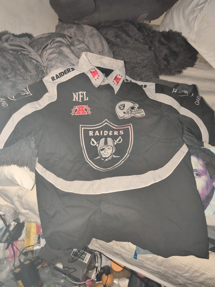 Rare Oakland Raiders Shirt