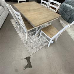 🍽️ 7-Piece Dining Set – Elegant & Functional! 🍽️
