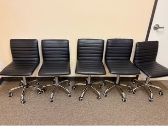 Set of 5 Ribbed Black Leather Office Chairs & 2 Guest Chairs