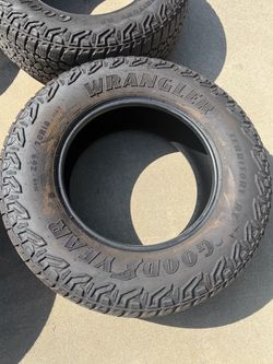 Goodyear Wrangler Territory AT 265/70R18 Tires