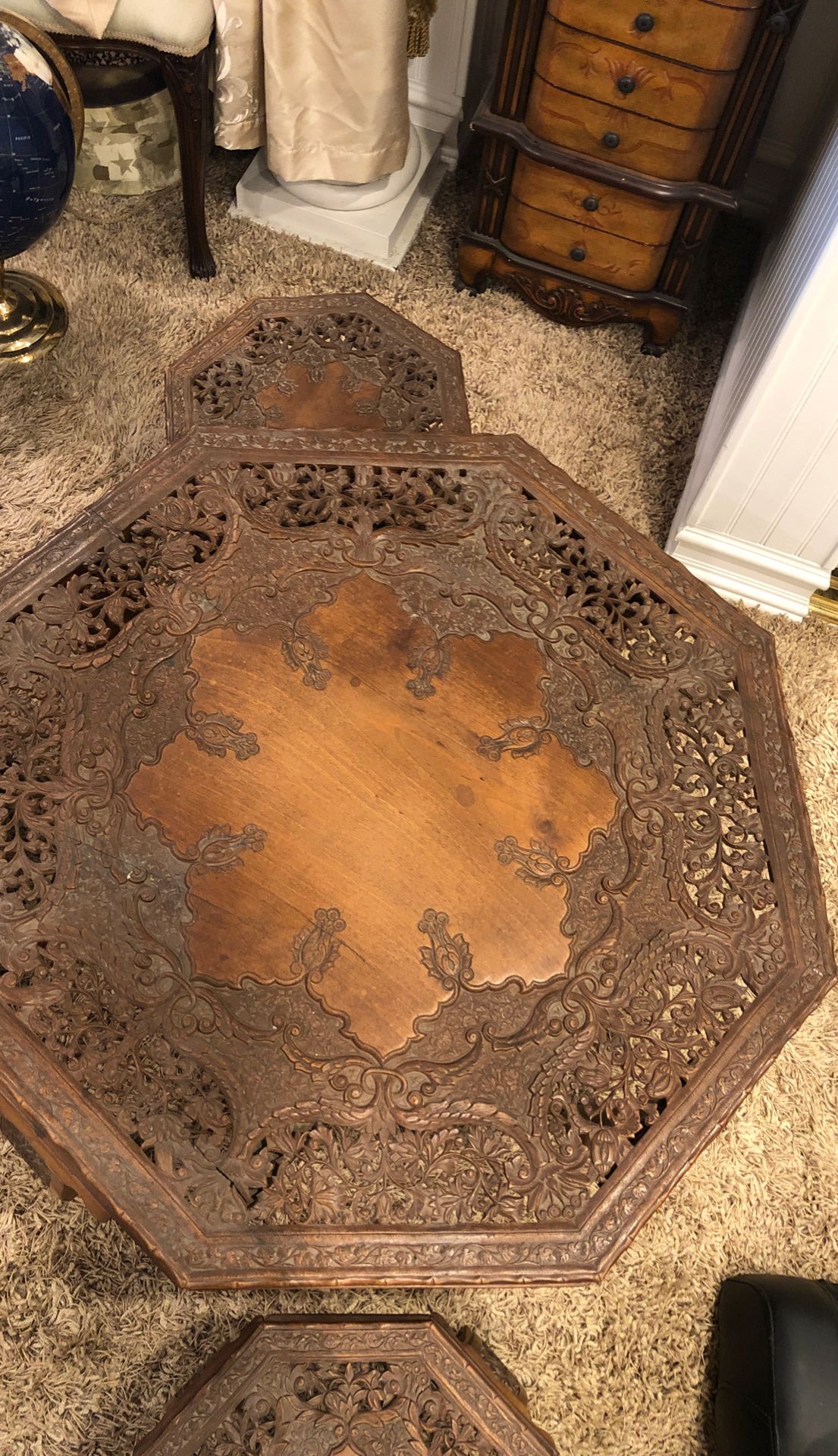 Beautiful antique carved table 4 benches- table measures 19” tall 34” round benches ea measures 15” tall by 15” round beautiful design