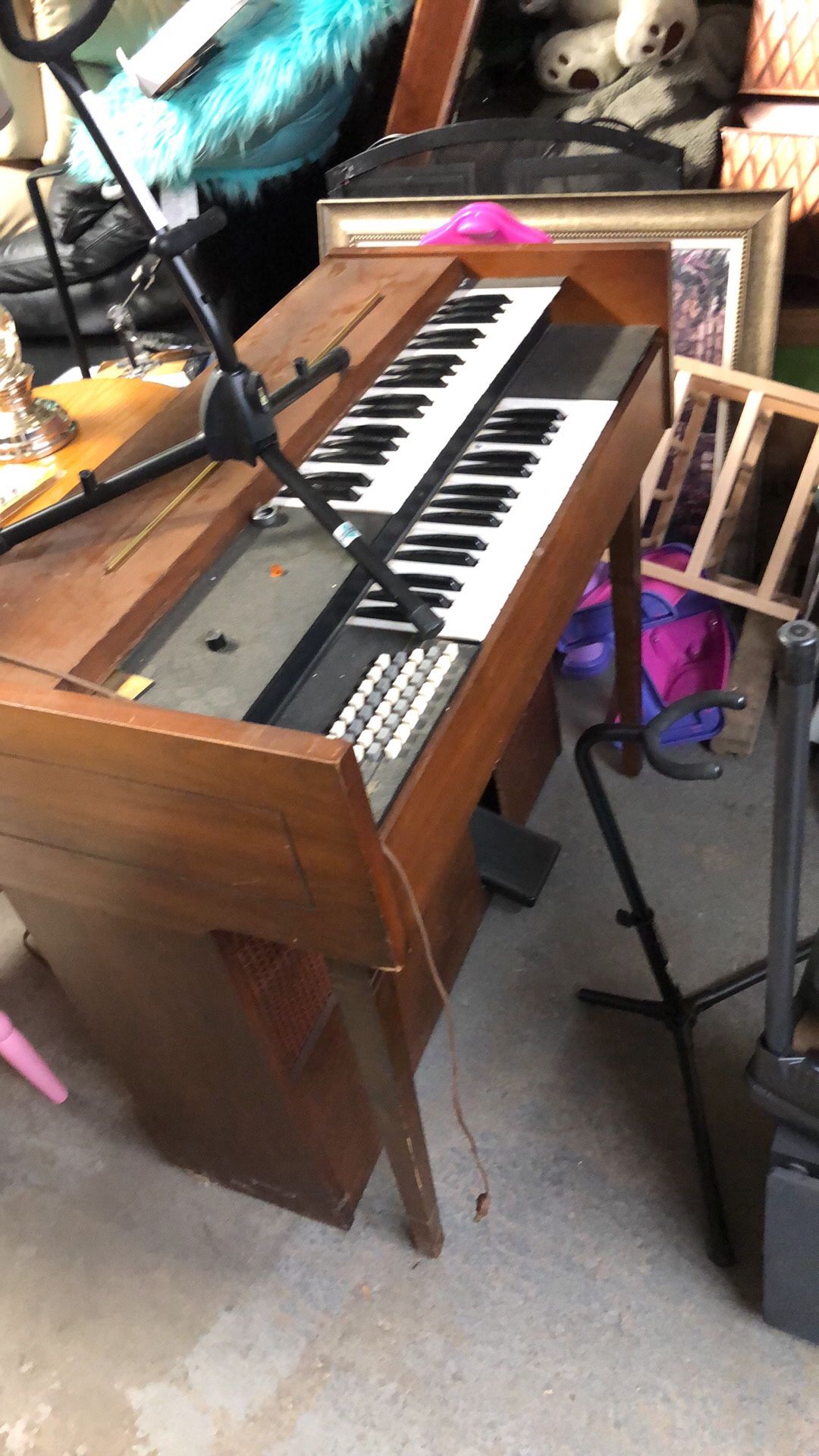 Old piano