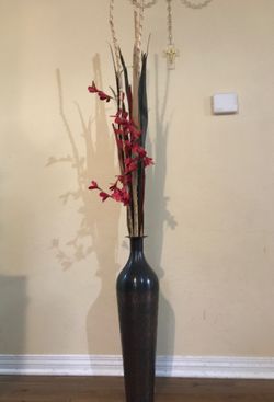 Flower vase