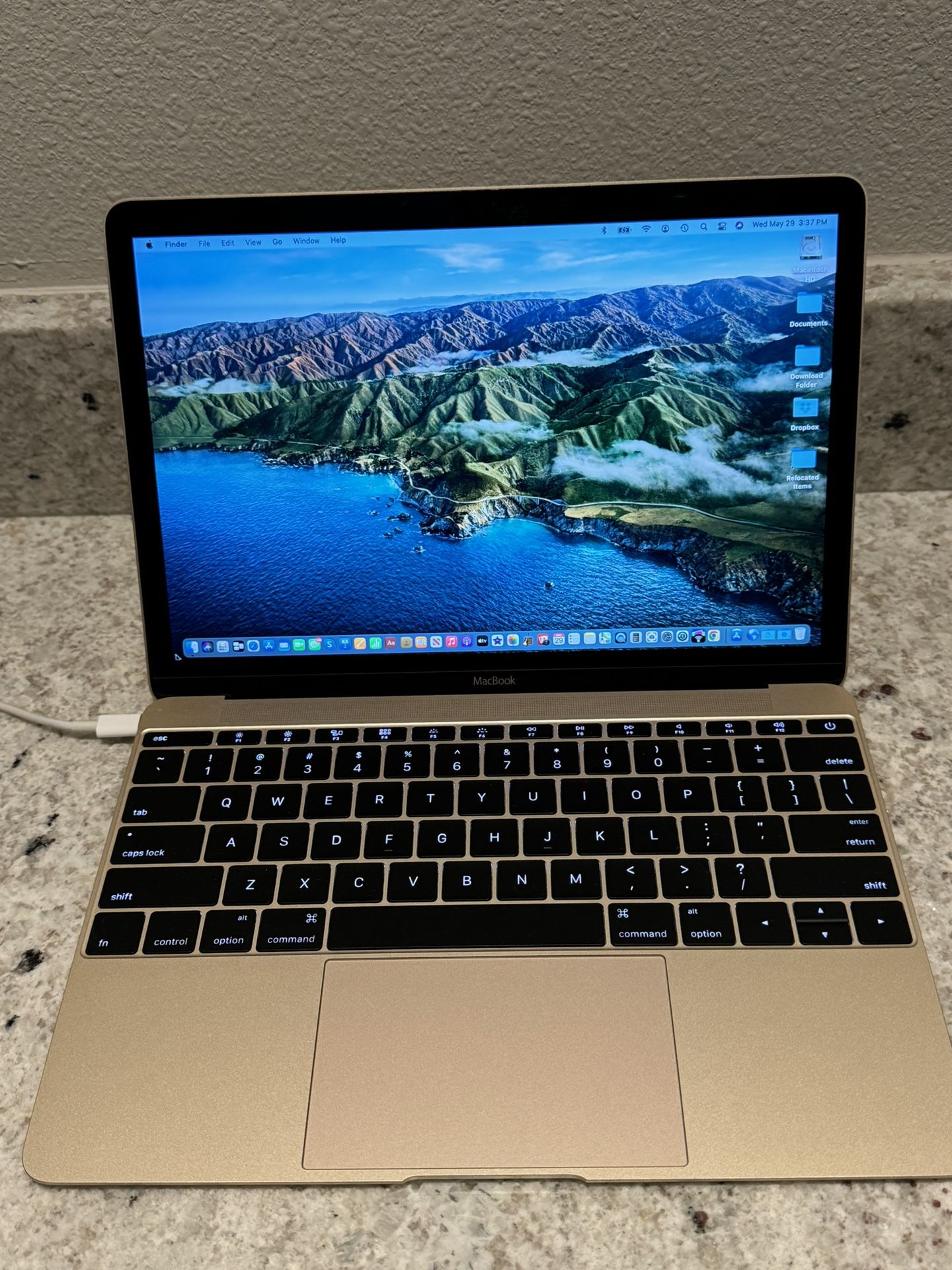 Mac Book Air 12” Rose Gold