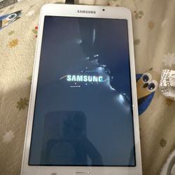 White Samsung Galaxy Tablet A6