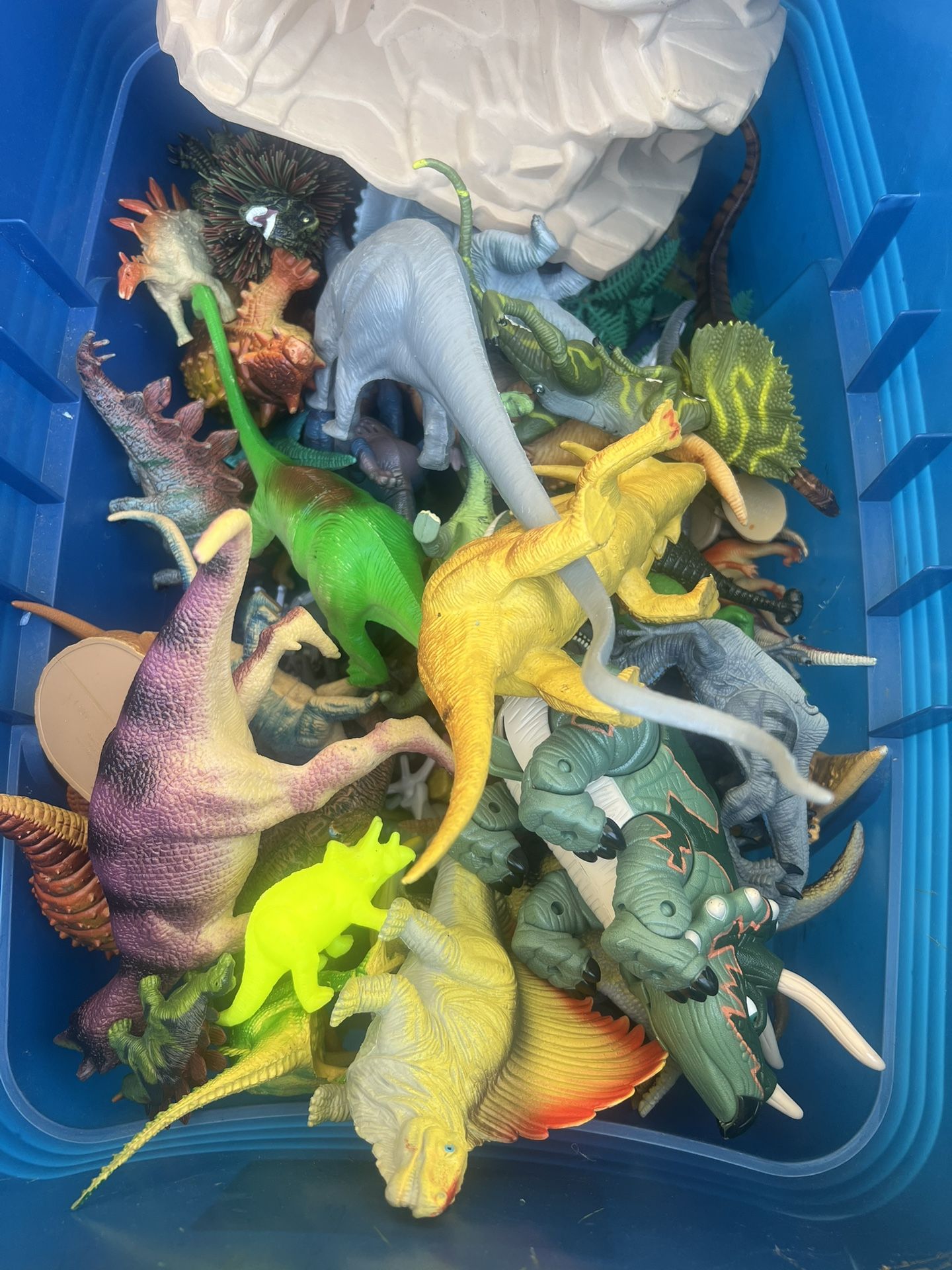 Dinosaurs, Dinosaurs, Dinosaurs!!!