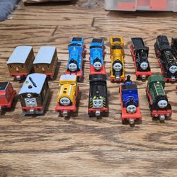 Thomas And Friends Trains And Coal Cars (21 Pieces)