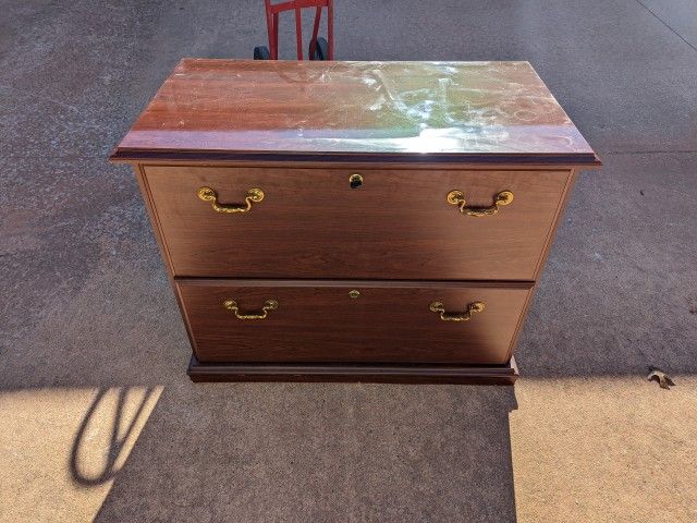 Wood 2 Drawer Lateral File Cabinet With Key