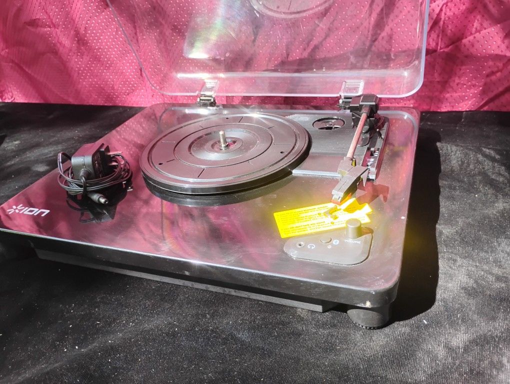 Turntable with Bluetooth – Only $5!