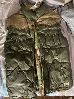 Army fatigue puffer vest