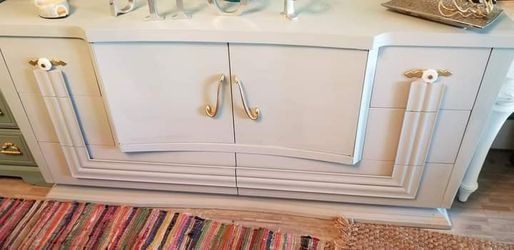 CUTE GRAY BUFFET OR TV STAND AT PICKY PINCHERS 5912 54TH AVE N KENNETH CITY OPEN 12-6PM FREE DELIVERY