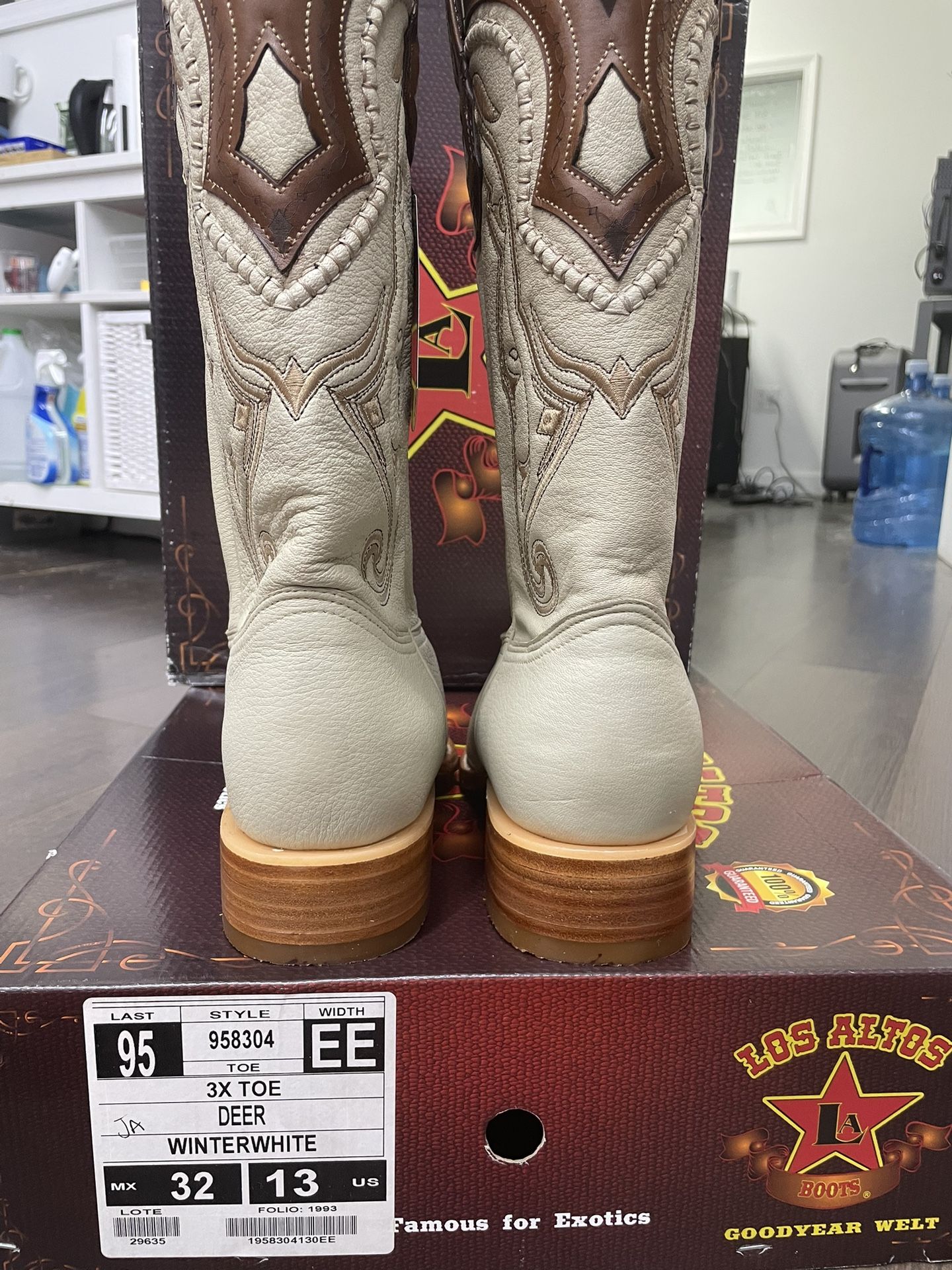 Size 13 Men's Wild West Deer Skin 3x Toe Boots