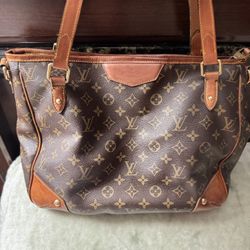 Authentic Louis Vuitton 