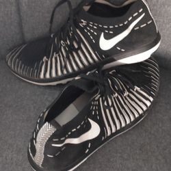 Nike Women's Runners Size US8.5