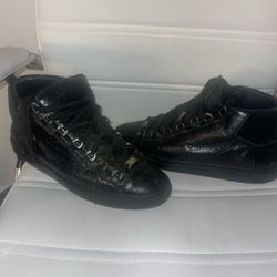 Balenciaga Arenas Size 43 (10.5) 